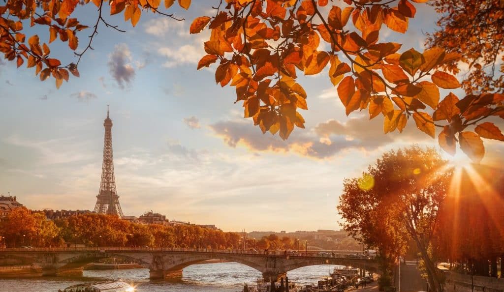 Tourisme à Paris : le baromètre d’automne promet une belle fin d’année